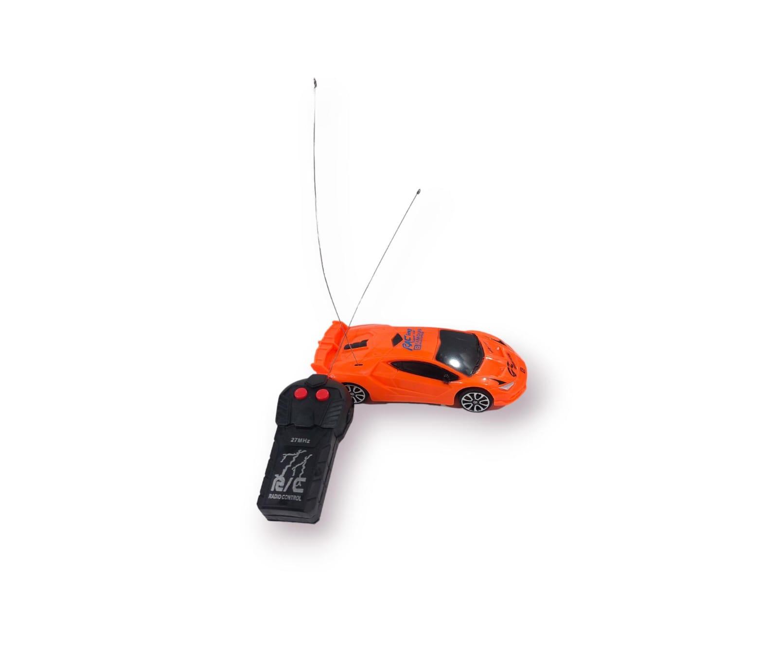 AUTO A CONTROL REMOTO EN CAJA 17CM